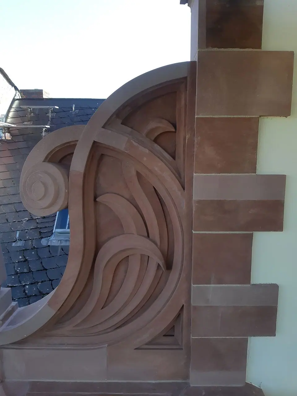 Ergänztes Sandsteinornament
